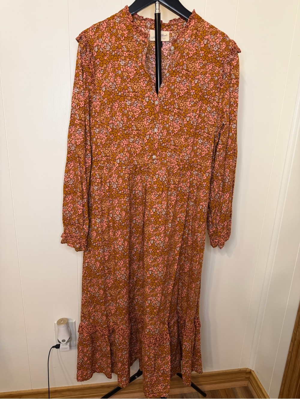 Universal Thread Rust Floral Maxi Dress with Pink Accents